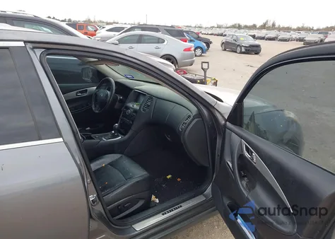 2017 Infiniti Qx50 z USA, uszkodzony, nr VIN JN1BJ0RP0HM380471